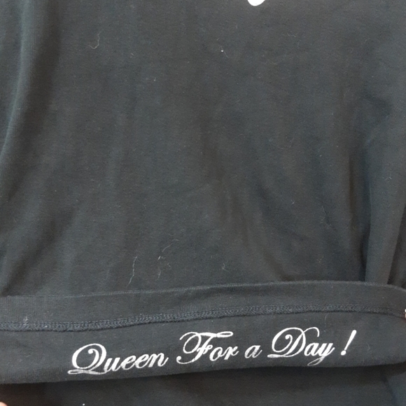 QUEEN Bee tee - Picture 5 of 5